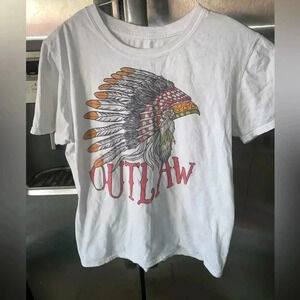 Bundle! 4 Tshirts size medium​​